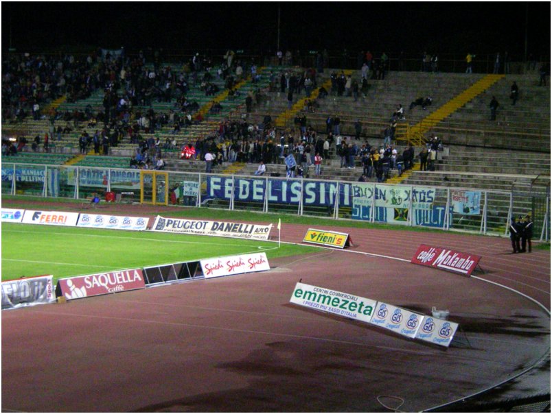 Pescara - Arezzo 16.10.2004 040